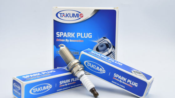 Iridiumelektrode Peugeot Spark Plugs LD7RTIP 1.1mm Gap Hoog brandstofverbruik NGK toyota