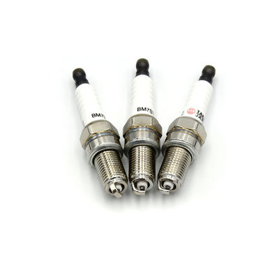 Van de Vonkendelen van generatorigniton de Bougie BM7STC vervangt de Bougie van NGK 748 BPM7A